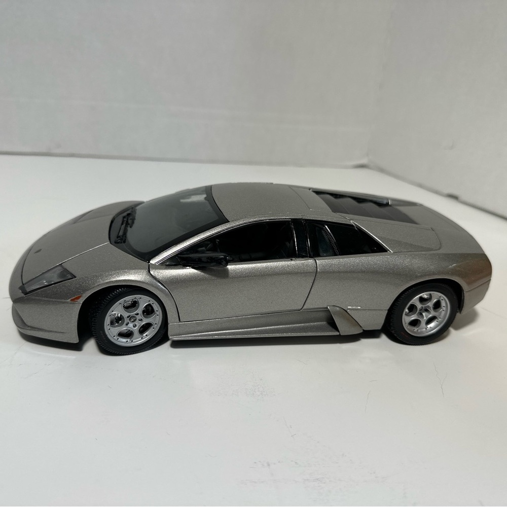 Maisto Lamborghini Murcielago Silver Diecast Model Car